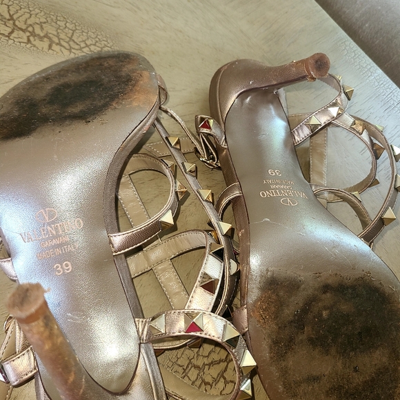 Valentino Rockstud Calfskin Ankle Strap Sandal sz 39 - Picture 6 of 8